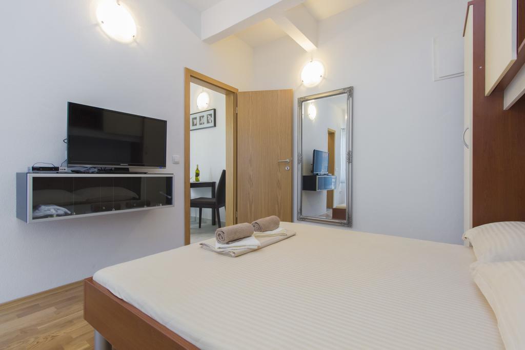 Apartments Zoran 피로바츠 외부 사진