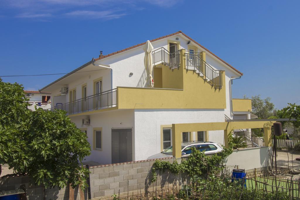 Apartments Zoran 피로바츠 외부 사진